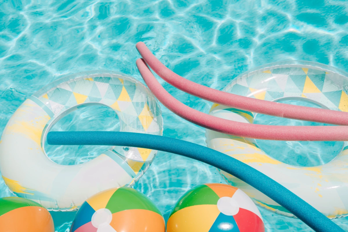 Beach and Pool Accessories at Pacific Crest Hotel